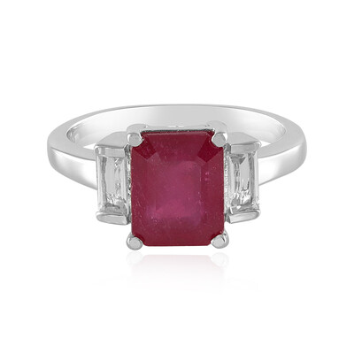 Anello in argento con Rubino Bemainty