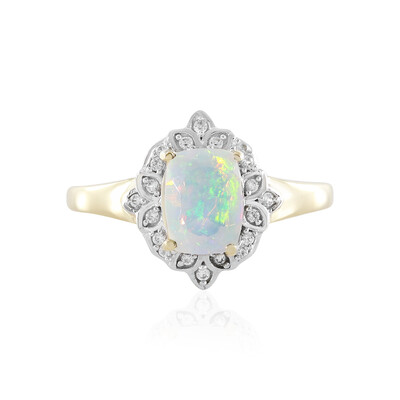 Anello in oro con Opale di Welo