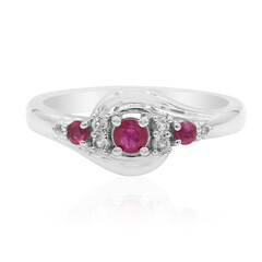 Anello in argento con Rubino della Birmania