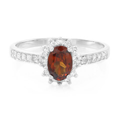 Anello in argento con Granato Malaya