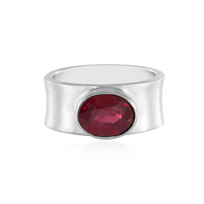 Anello in argento con Rubino Bemainty