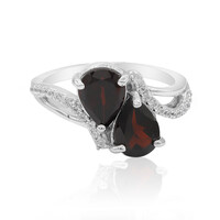 Anello in argento con Granato