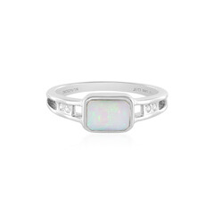 Anello in argento con Opale di Welo