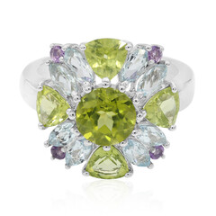 Anello in argento con Peridoto