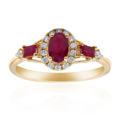 Anello in oro con Rubino Mozambico AAA