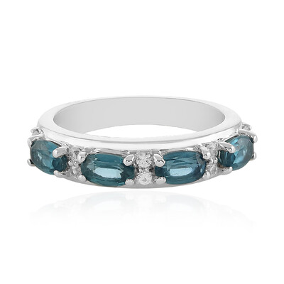 Anello in argento con Cianite Blu Foglia di Tè