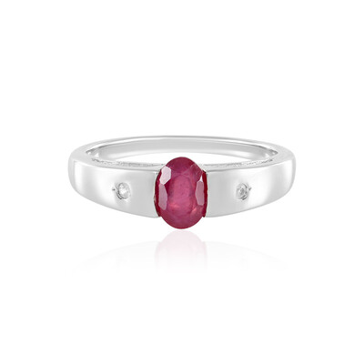 Anello in argento con Rubino del Madagascar
