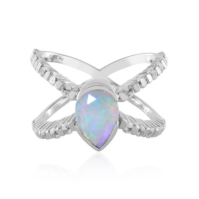Anello in argento con Opale di Welo (de Melo)