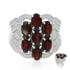 Anello in argento con Granato