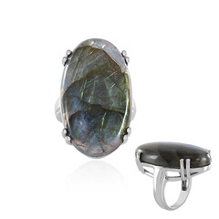 Anello in argento con Labradorite