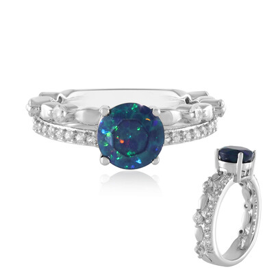 Anello in argento con Opale Mezezo