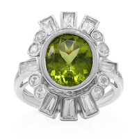 Anello in argento con Peridoto