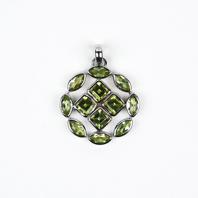 Ciondolo in argento con Peridoto