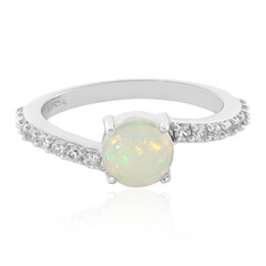 Anello in argento con Opale di Welo