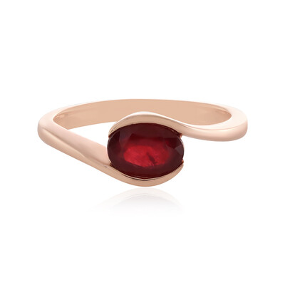 Anello in argento con Rubino del Madagascar