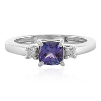 Anello in argento con Tanzanite