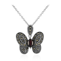 Collana in argento con Granato