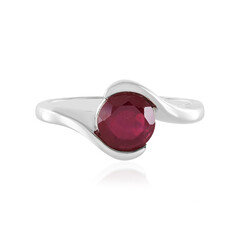 Anello in argento con Rubino del Madagascar
