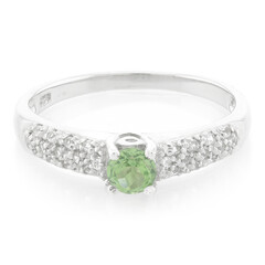 Anello in argento con Apatite Russa