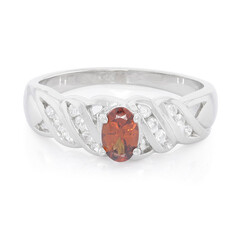 Anello in argento con Granato Malaya