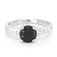 Anello in argento con Spinello Nero