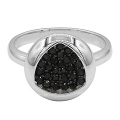 Anello in argento con Spinello Nero