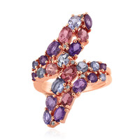 Anello in argento con Tanzanite