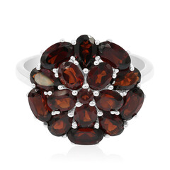 Anello in argento con Granato