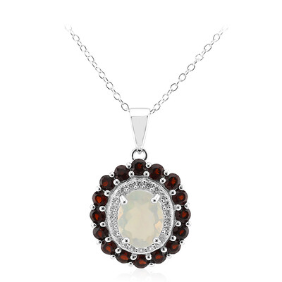 Collana in argento con Opale di Welo