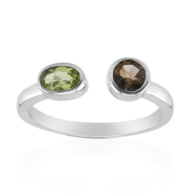 Anello in argento con Peridoto