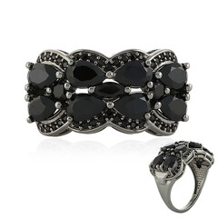 Anello in argento con Spinello Nero