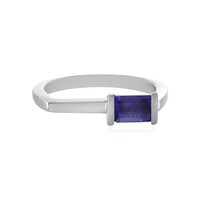Anello in argento con Tanzanite