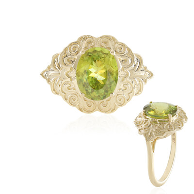 Anello in oro con Sfene