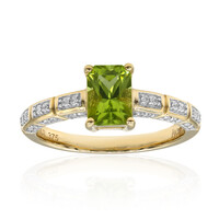 Anello in oro con Peridoto Arizona (Amanda Adkins)