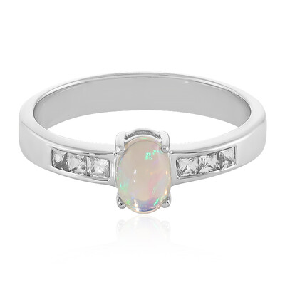 Anello in argento con Opale di Welo
