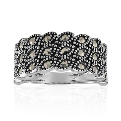 Anello in argento con Marcassite