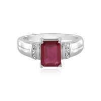 Anello in argento con Rubino del Madagascar