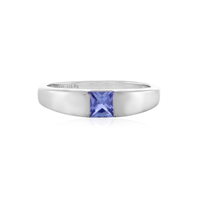 Anello in argento con Tanzanite