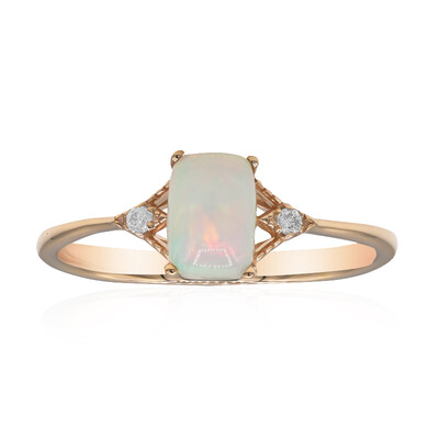 Anello in oro con Opale di Welo AAA