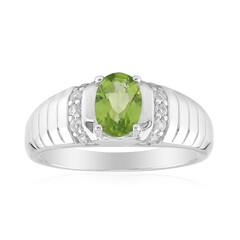 Anello in argento con Peridoto della Birmania