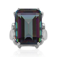 Anello in argento con Quarzo Mistico