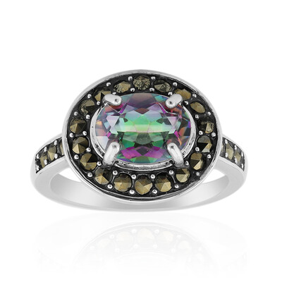 Anello in argento con Quarzo Mistico