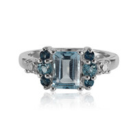 Anello in argento con Topazio Blu Cielo