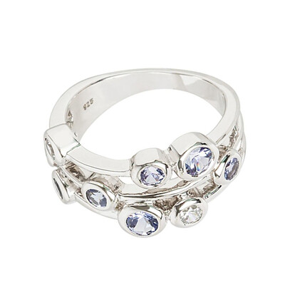 Anello in argento con Tanzanite