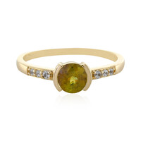 Anello in oro con Sfene