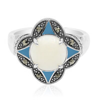 Anello in argento con Opale Bianco