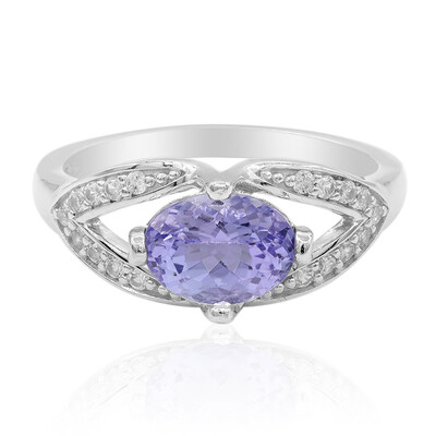 Anello in argento con Tanzanite
