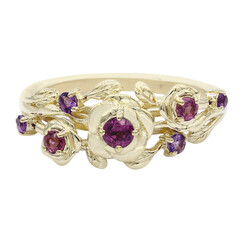 Anello in oro con Rodolite