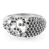 Anello in argento con Spinello Nero