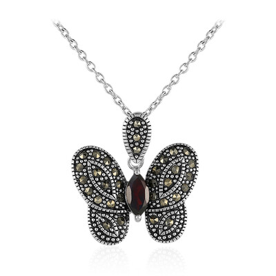 Collana in argento con Granato